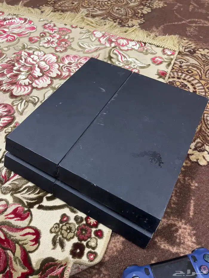ps4 fat for sale 600 sar 1