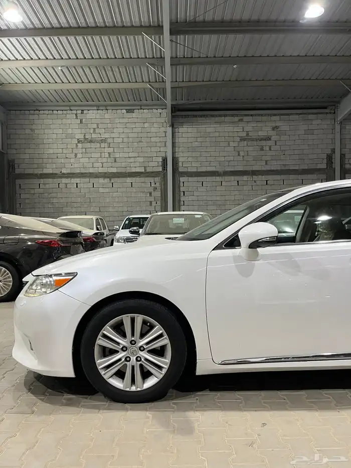 لكزس 2015 es 350 شبه الجديد 18