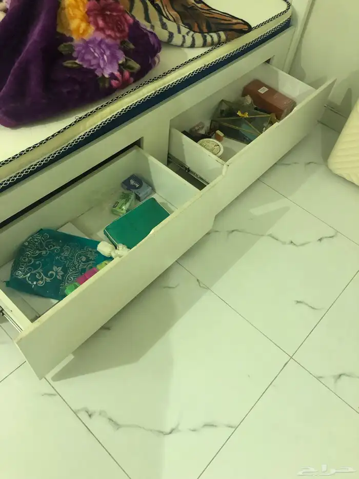 سرير نفر مقاس 190في 90 1