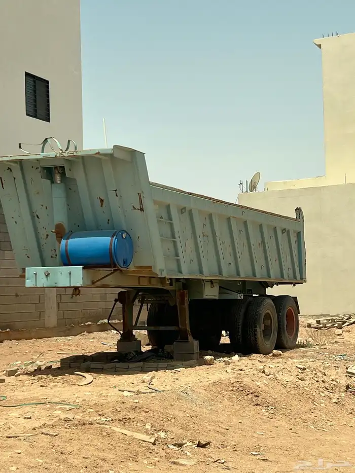 صندوق قلاب للبيع المقاس 22 ونص 2