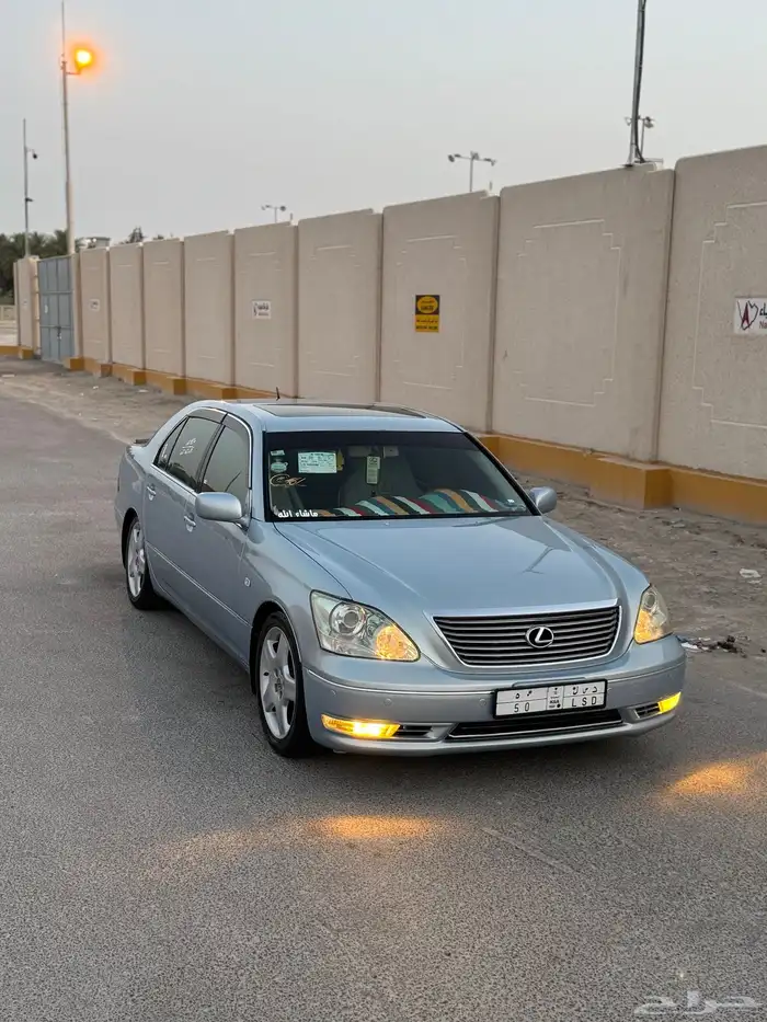 لكزس 430 موديل 2001 محول 2005 البيعه بدون الوحه الممشى 550 4