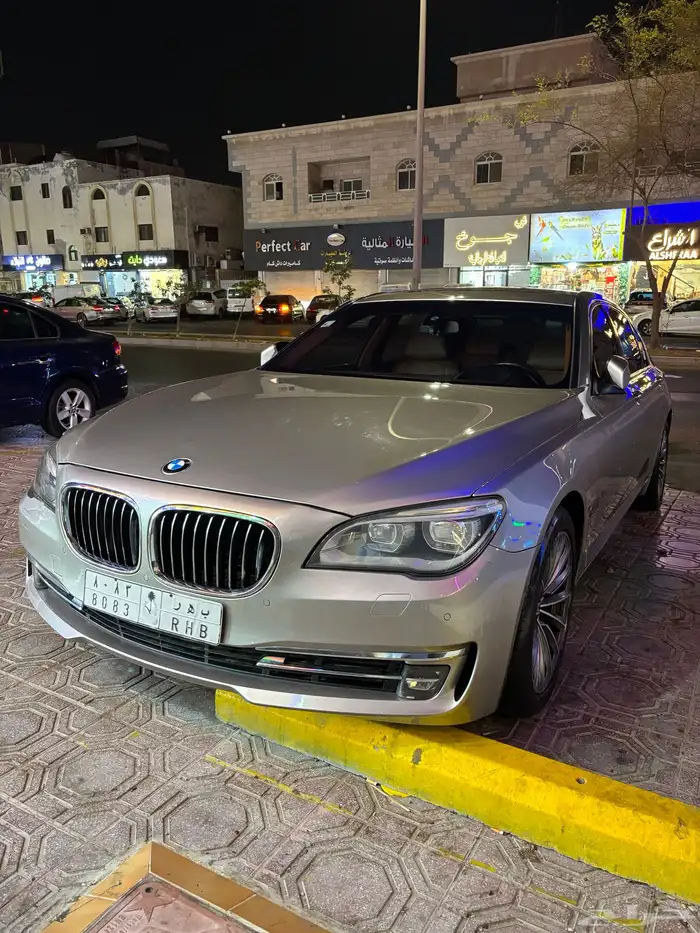 bmw الفئة السابعة 740 1
