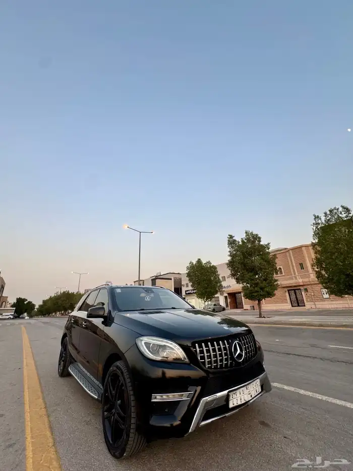 مرسيدس جيب للبيع بسعر مغري فل كامل اعلى صنف نضيف على الشرط 14