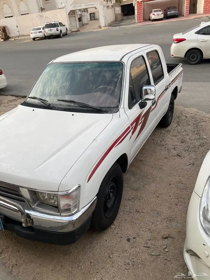 هيلوكس 2000 0
