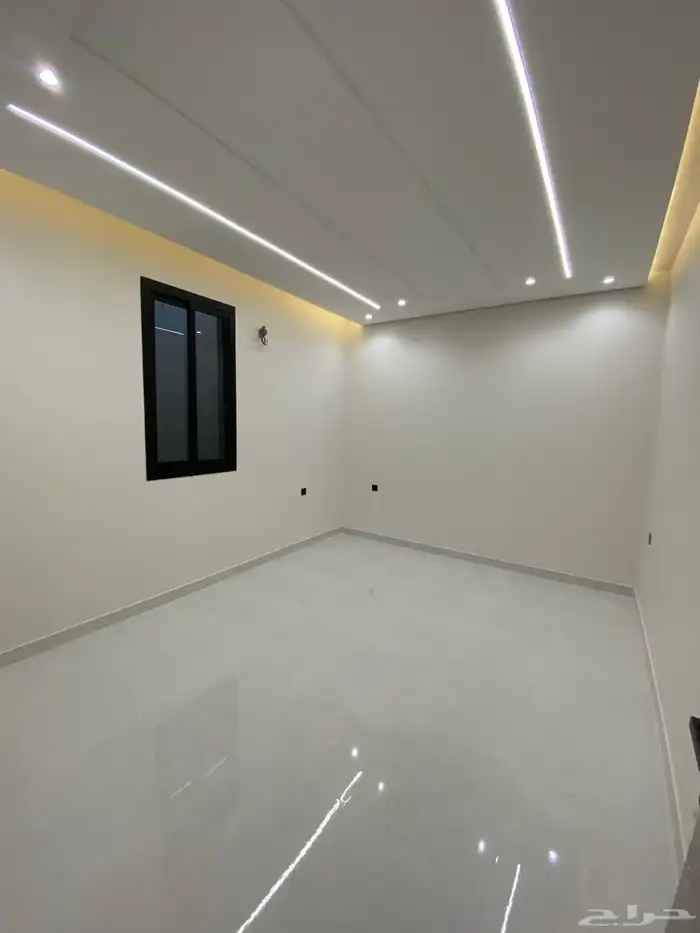 فلل روف أرضيه وعلويه حي الصفا 690 15