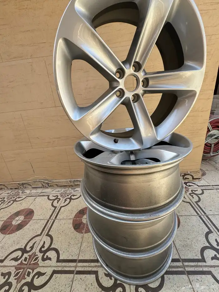 قطع تشارجر 2017 RT 7