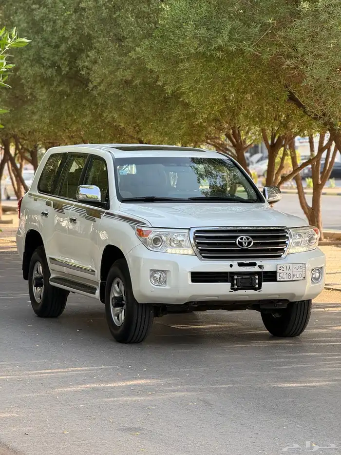 لاندكروزر باسم المستخدم الأول 1