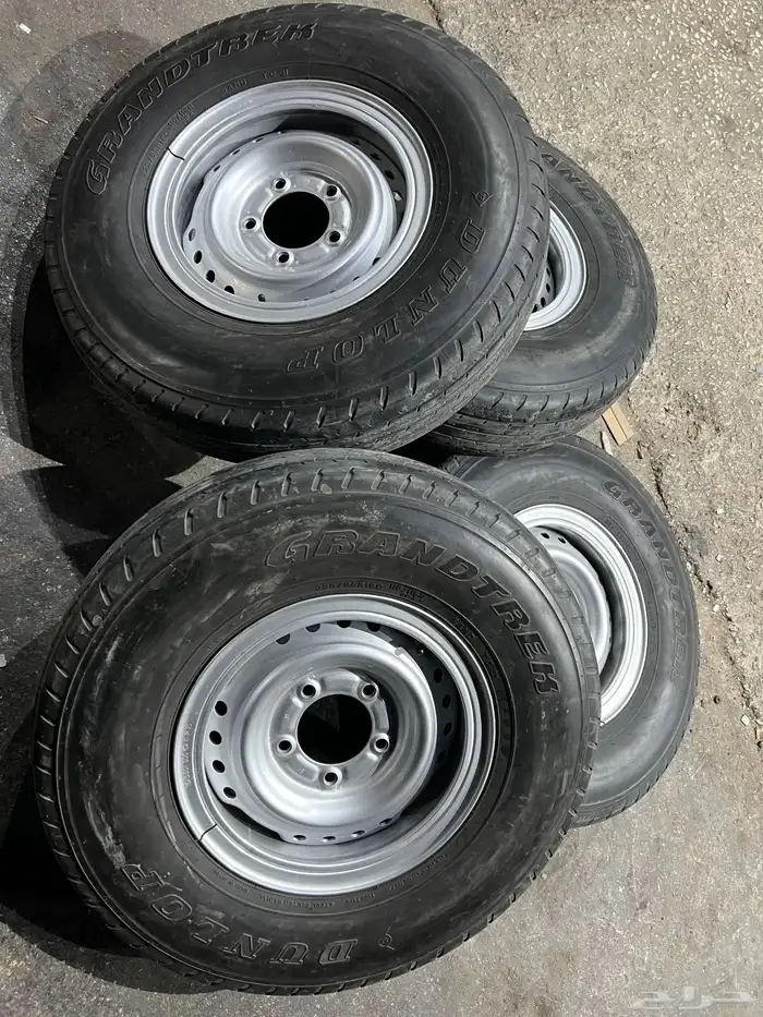 جنوط شنبر وكاله مع كفرات دنلوب مقاس 16 جيب شاص 0