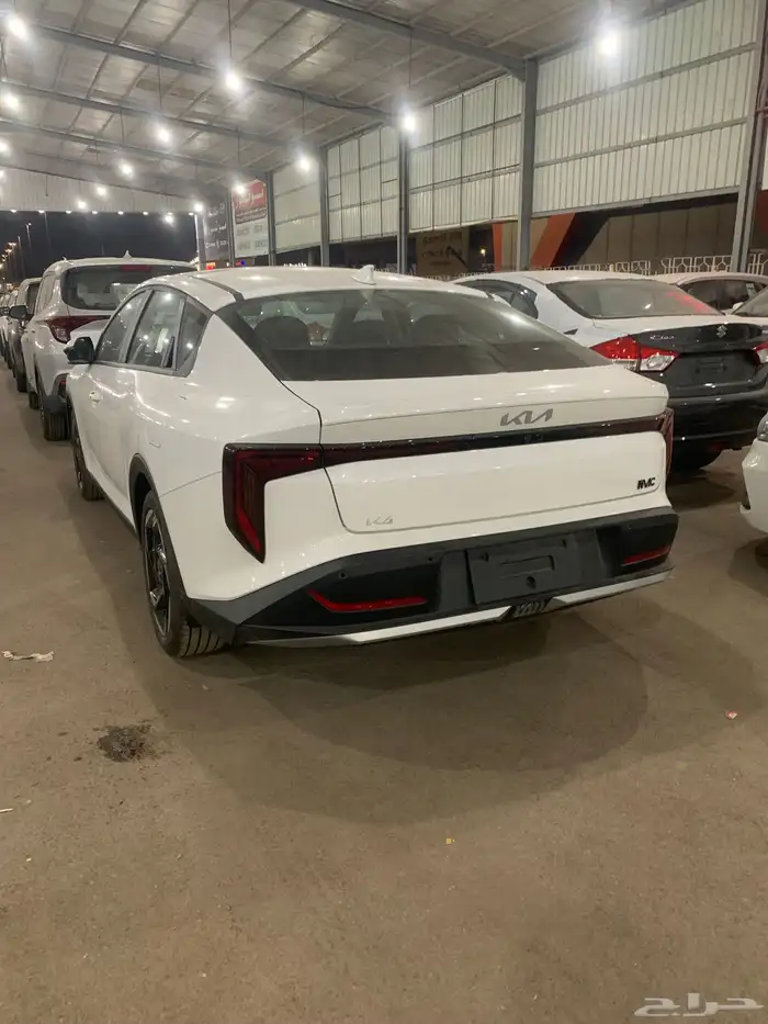 كيا كي 4 نص فل 2026 K4 GLS 14