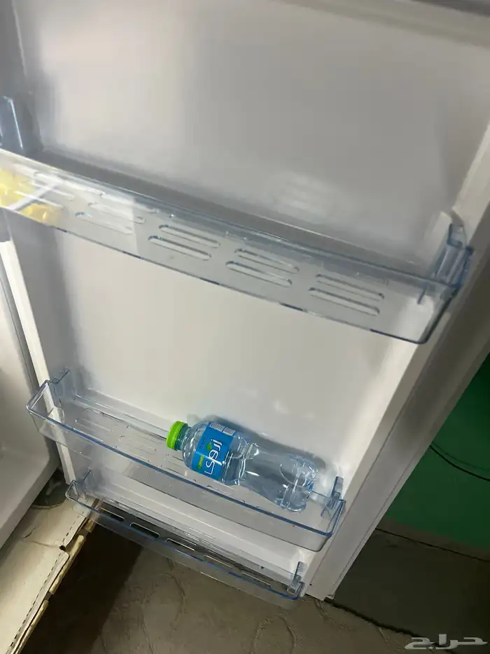 ثلاجه للبيع 1