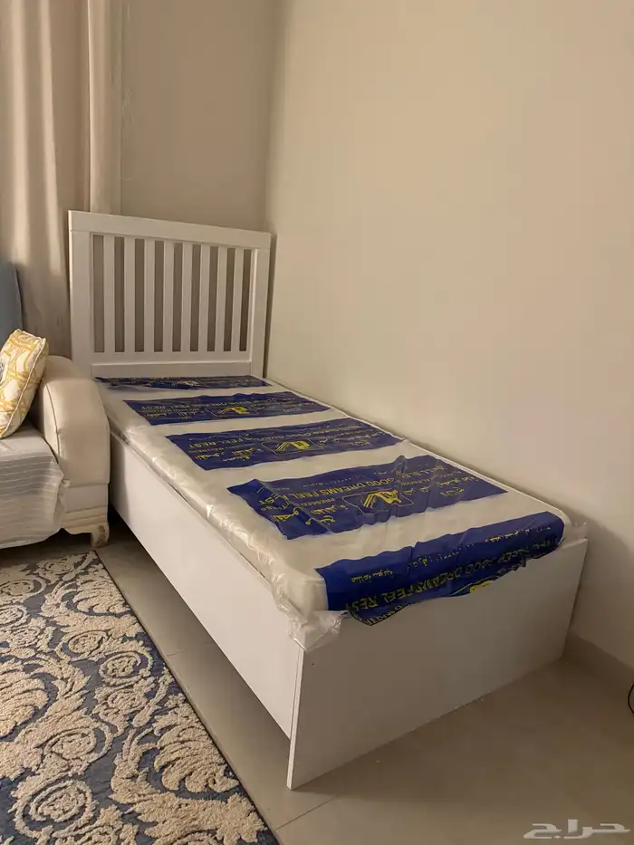 سرير خشب نفر واحد مقاس 90   190 سم جديد 1