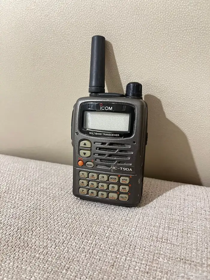icom t-90 0
