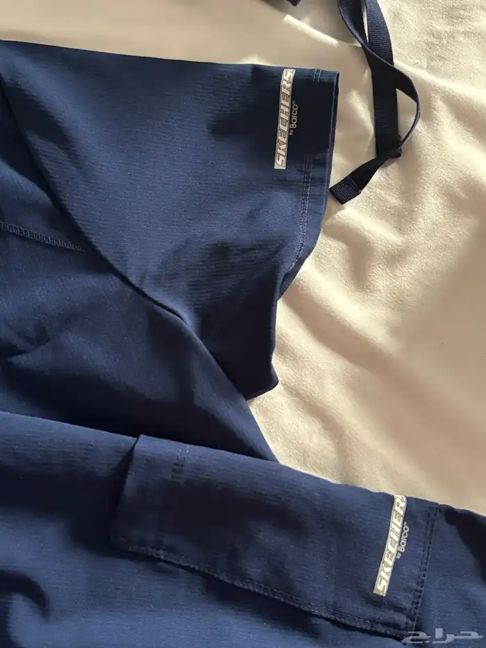 سكرابات سكتشرز طبيه قياس M L 2