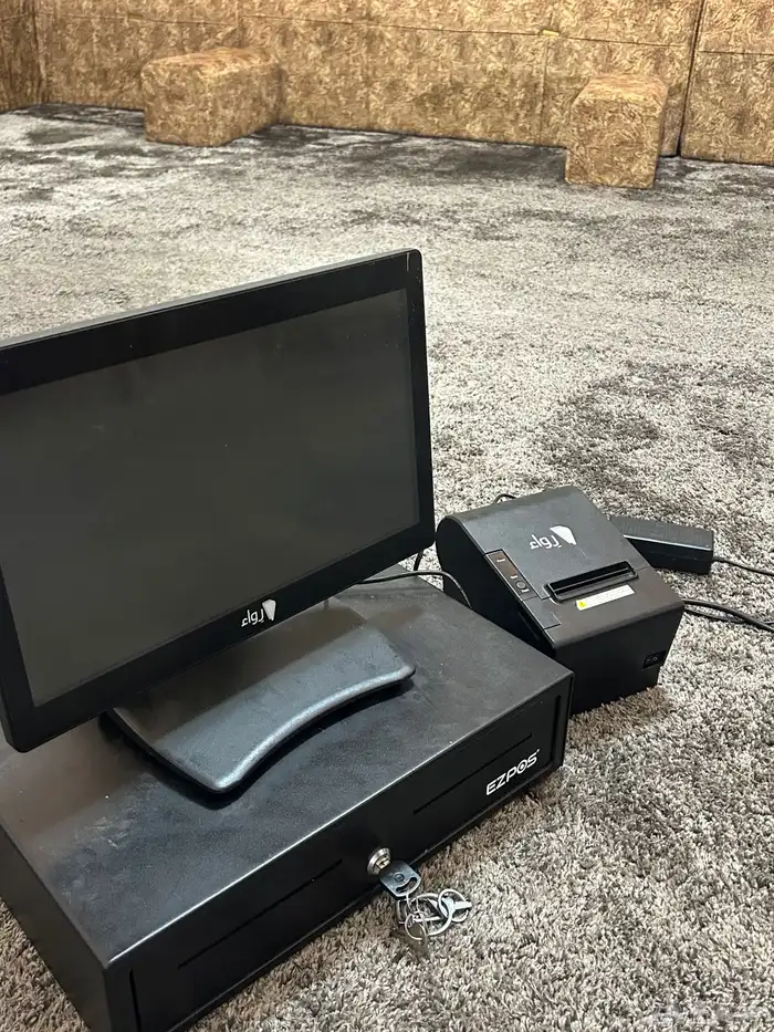 كاشير رواء مع الاجهزه وجميع ملحقاته واشتراكة جديد بكرتونة 2