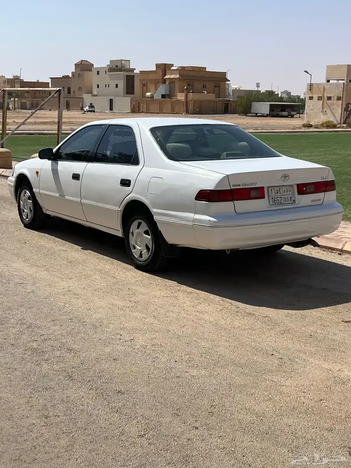 كامري 2000 3