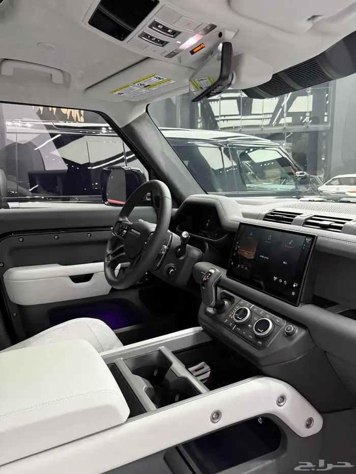 ديفندر جديد 2025 V8 19