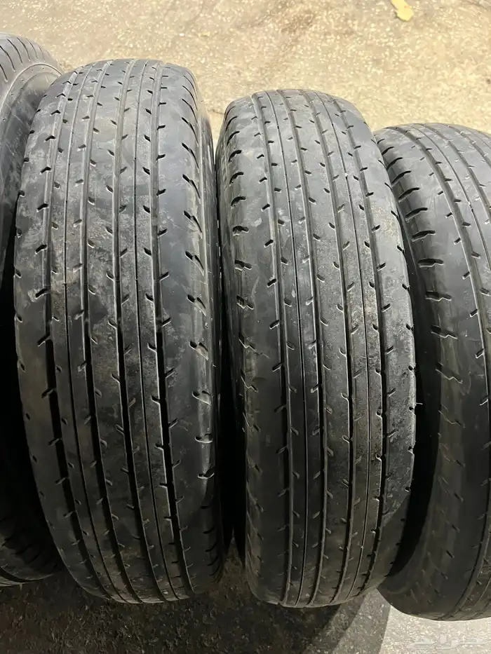 جنوط شنبر وكاله مع كفرات دنلوب مقاس 16 جيب شاص 32