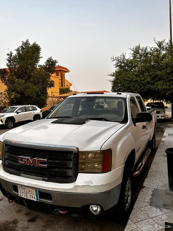 جي ام سي سييرا 2013 الممشى 700 الف 1