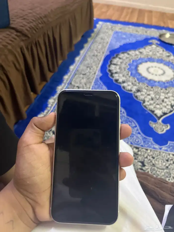 آيفون 11 ناسي الآيكلود علئ السوم 0