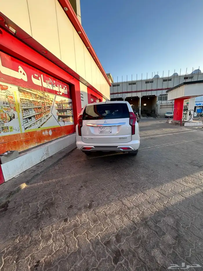 مونتيرو سبورت أول مالك( ديزل )دبل (القير 8غيار)ممشاه 35 ألف 8