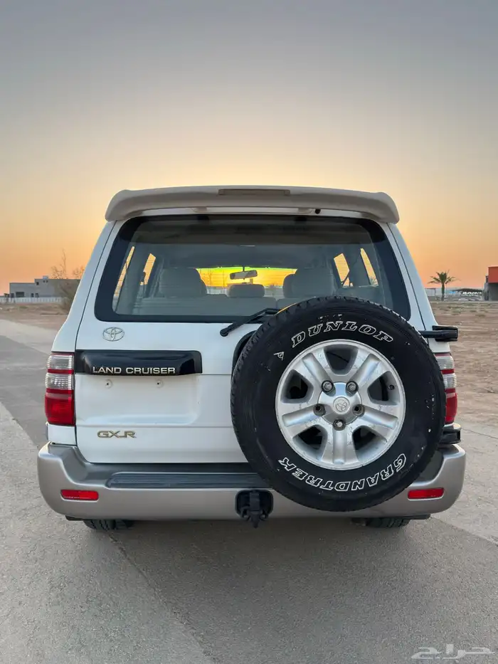 تويوتا لاندكروزر 2005 GXR 4