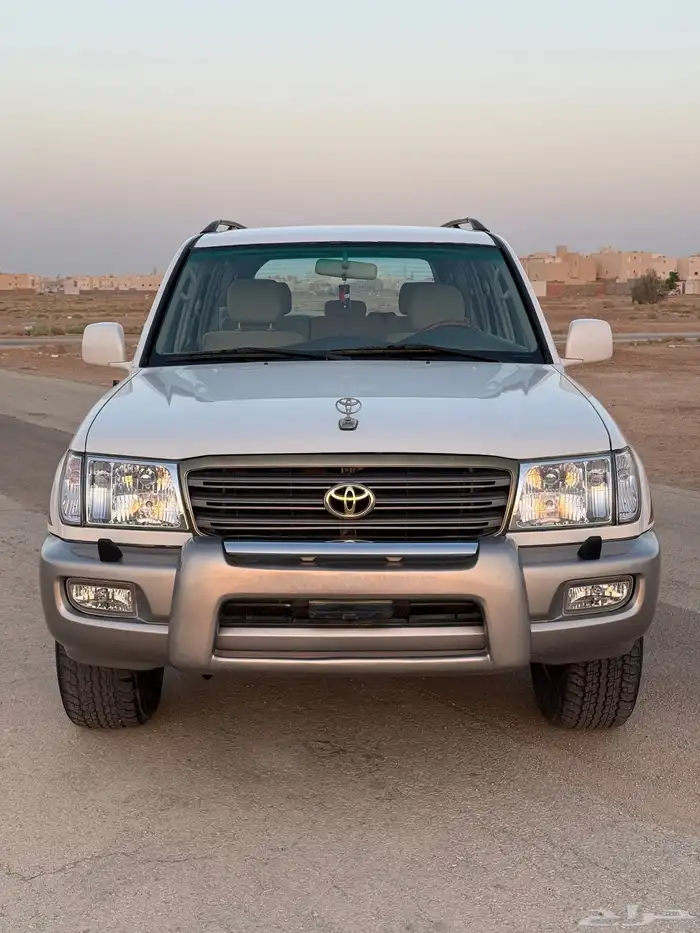 تويوتا لاندكروزر 2005 GXR 1