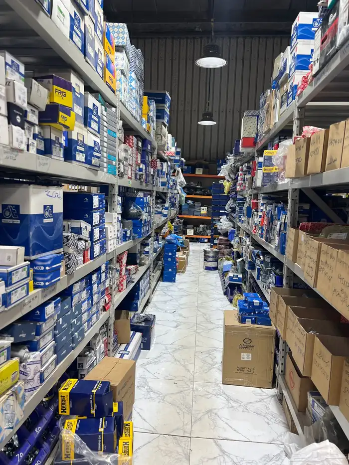 قطع غيار شاحنات 1