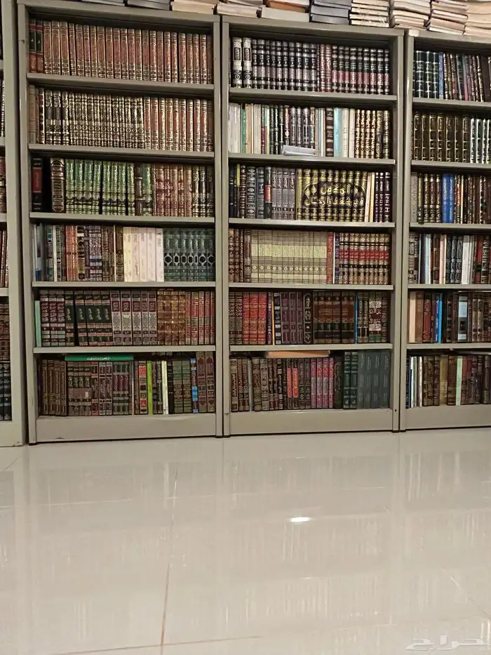 دولاب كتب 1