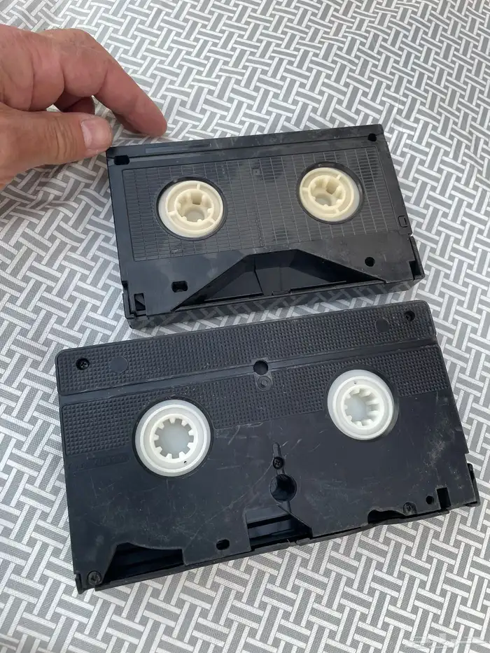 تلفزيون وأشرطة فديو 12