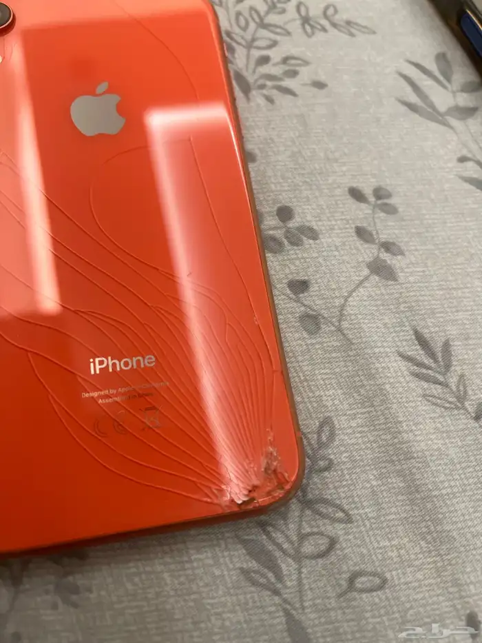 ايفون XR 128 GB ارجواني او برتقالي 3