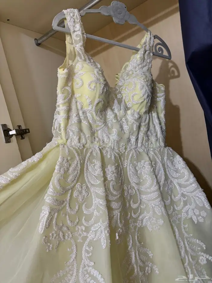 فستان لبسته مره فقط 0