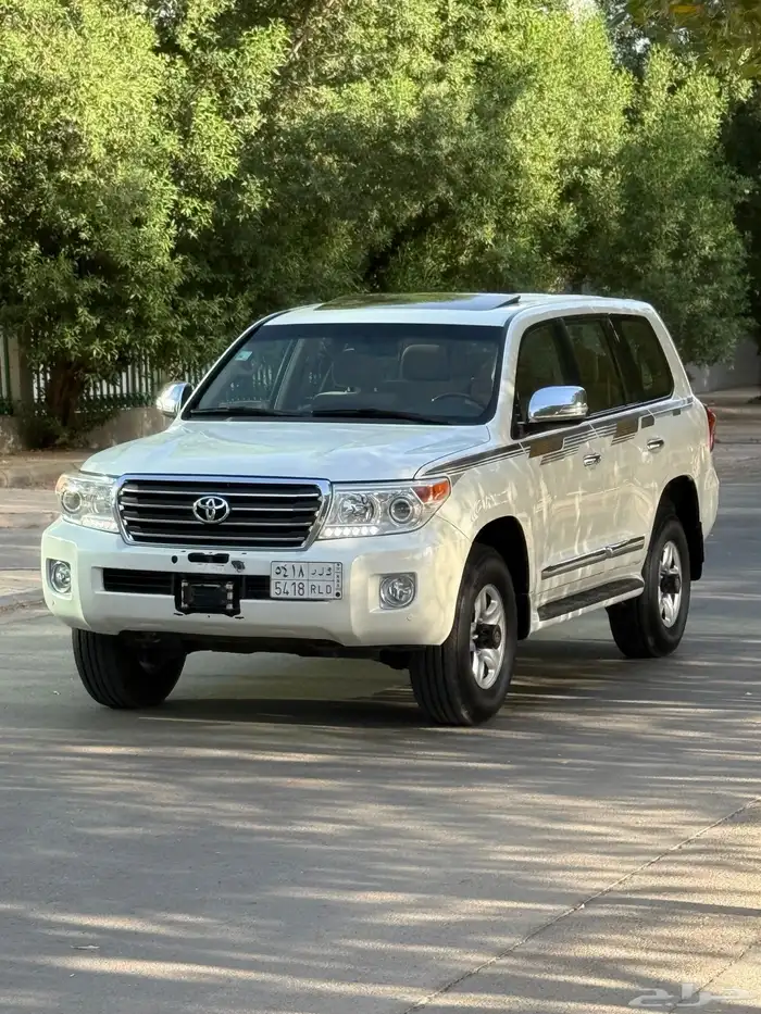 لاندكروزر باسم المستخدم الأول 0