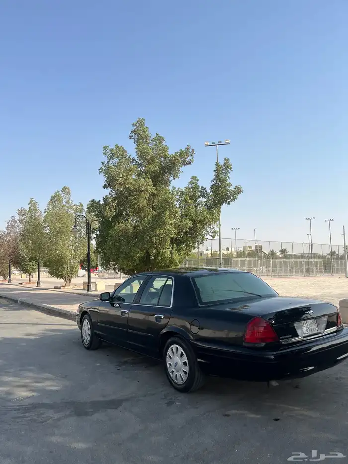 فورد بوليسي مالك اول بعد الوزاره2008 5