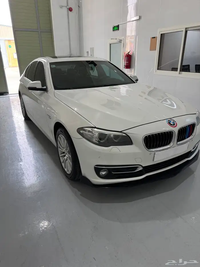 BMW520i 7