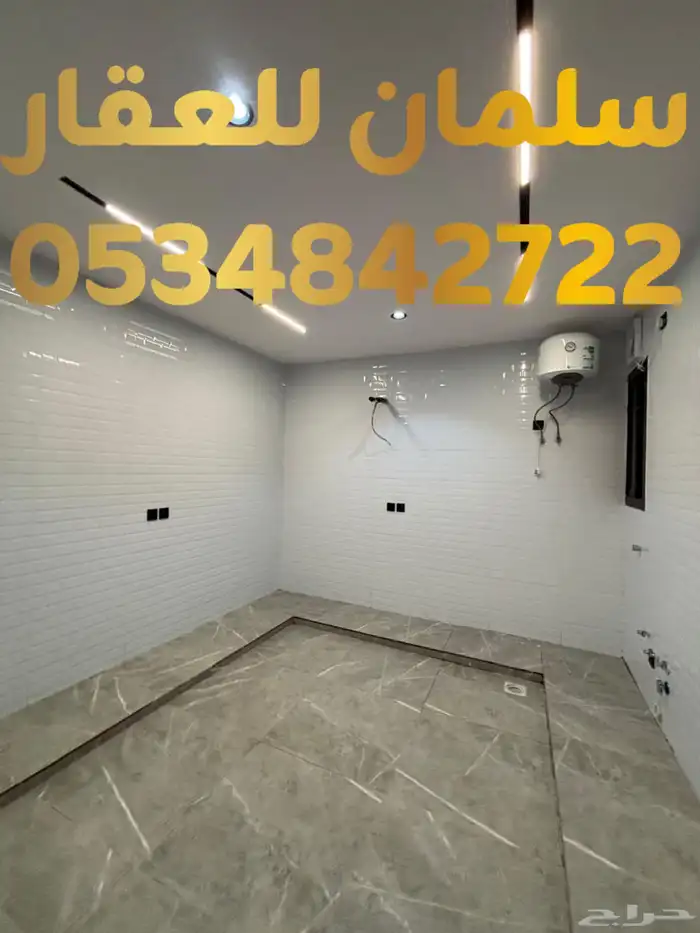 للبيع فيلا روف تصميم مودرن في حي الصفاء 7