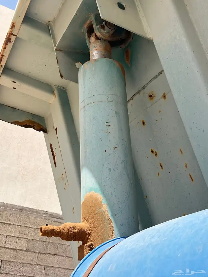 صندوق قلاب للبيع المقاس 22 ونص 6