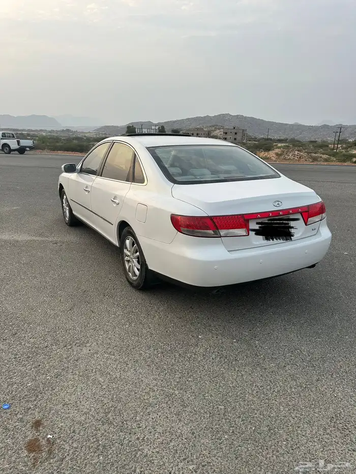 ازيرا 2009 0
