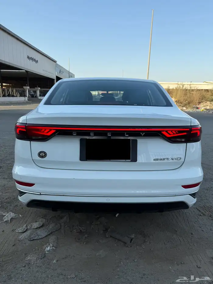 جيلي امجراند 7 موديل 2023 البيع 32000 الف 27