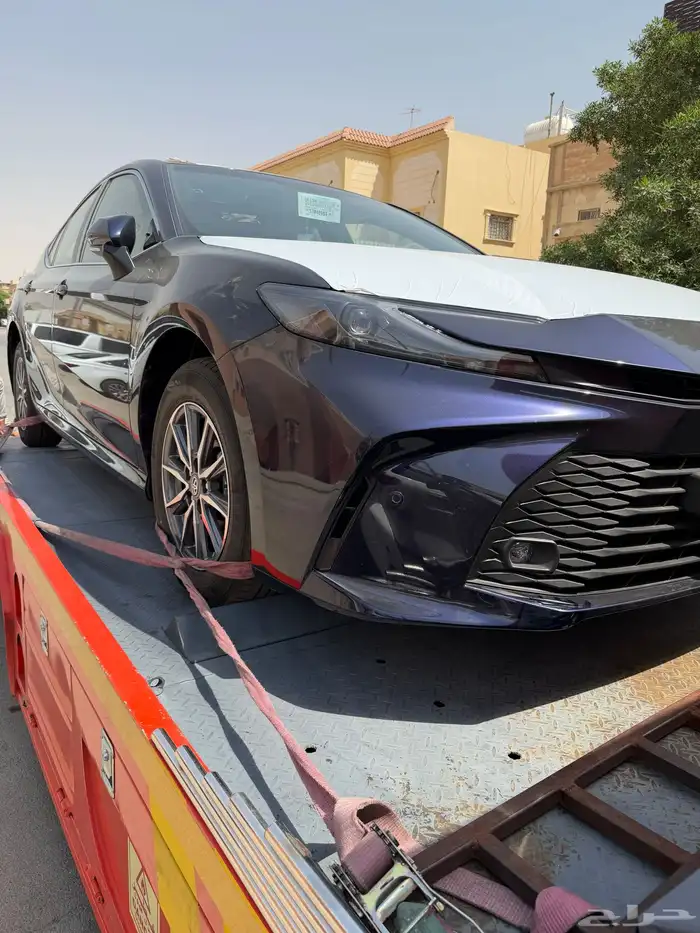 كامري 2025 كحلي ستاندر بنزين E 6