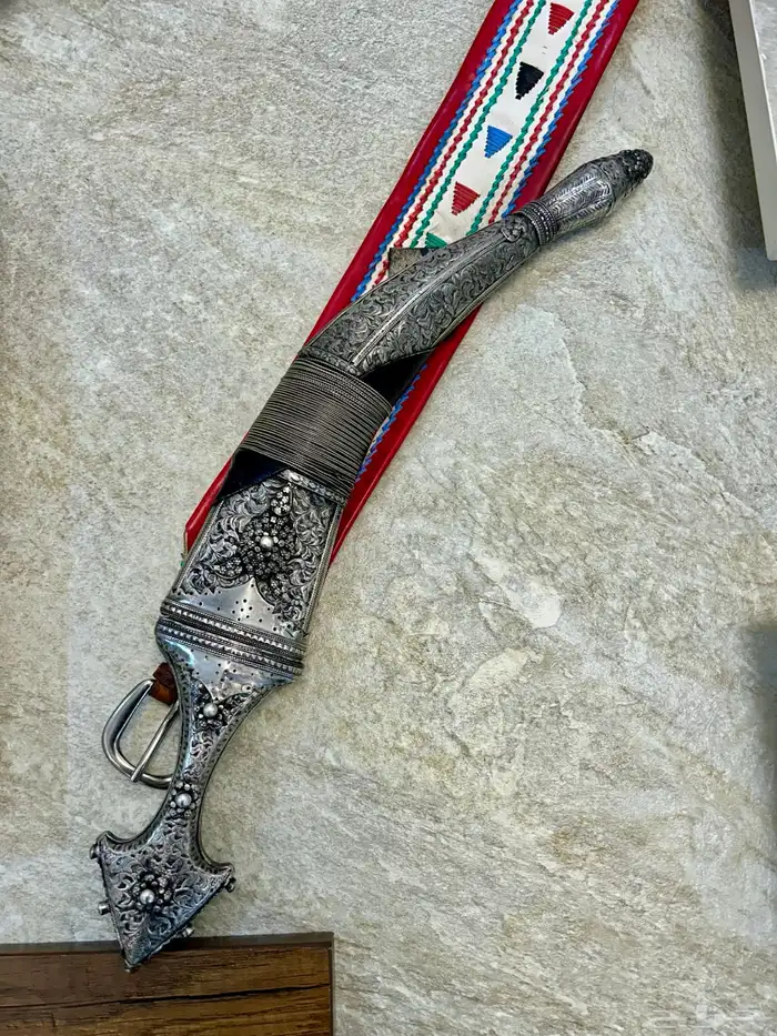 جنبيه مقفل 0