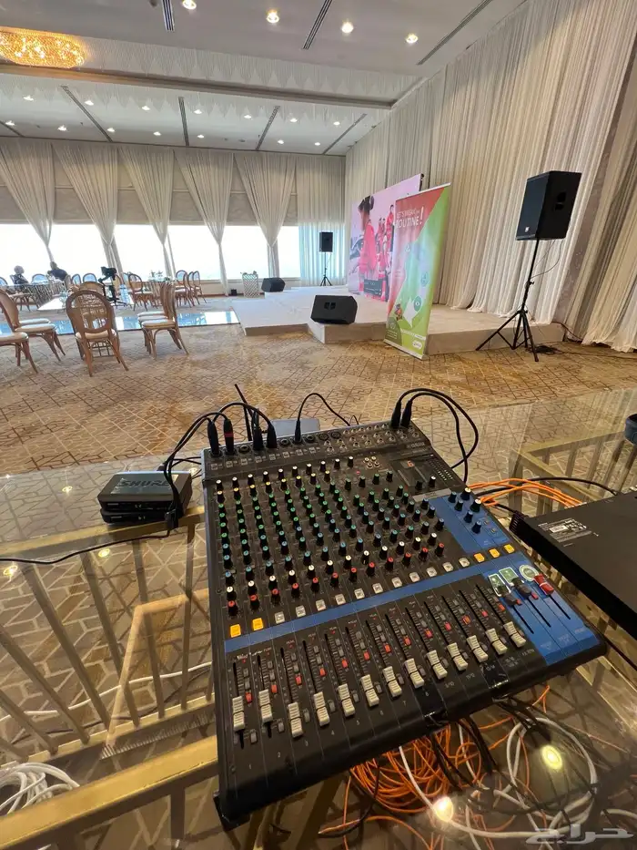 تأجير مسرح و أضاءت و سمعات و شاشات LED 23