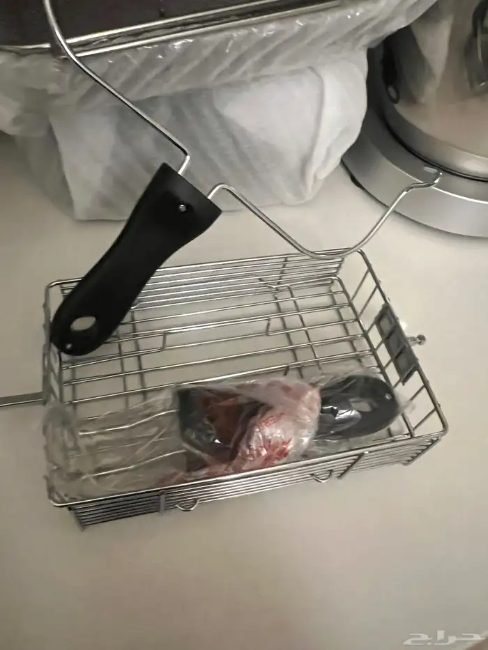 قلاية هوائية جديدة مالها 6 اشهر اديسون 9