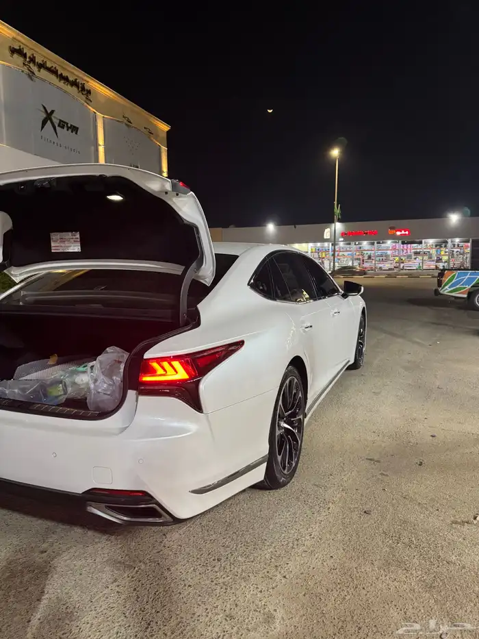 لكزس BB 2021 LS350 عبداللطيف جميل 3