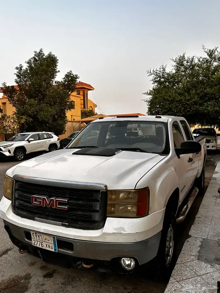 جي ام سي سييرا 2013 الممشى 700 الف 0