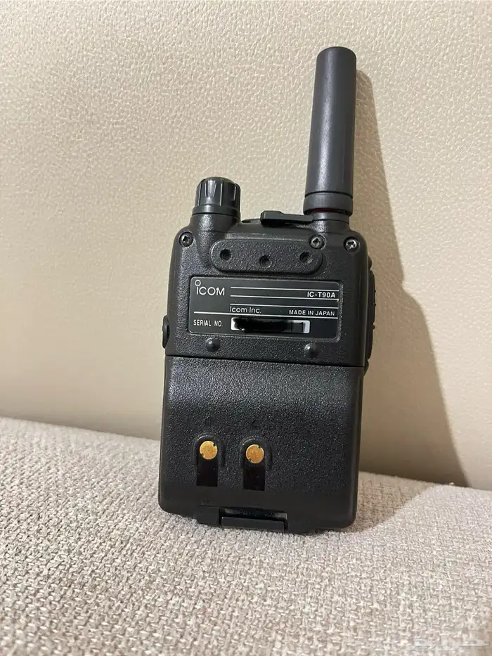 icom t-90 8