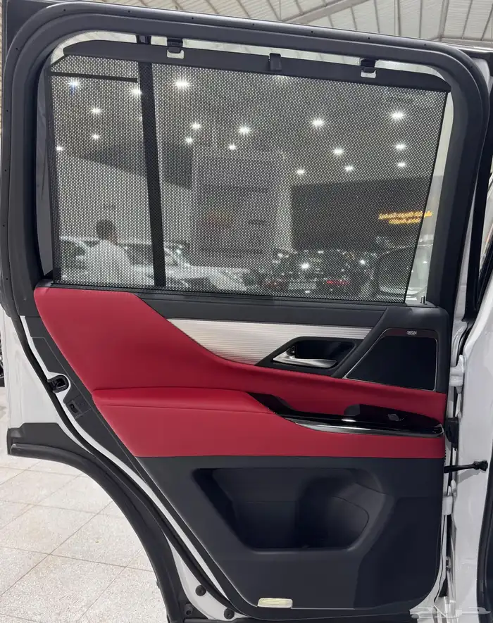 جيب لكزس LX 600 اف سبورت موديل 2025 فل كامل سعودي جديد 15