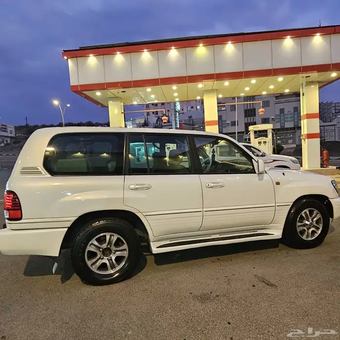 لكزس LX470 2007 فل كامل 8