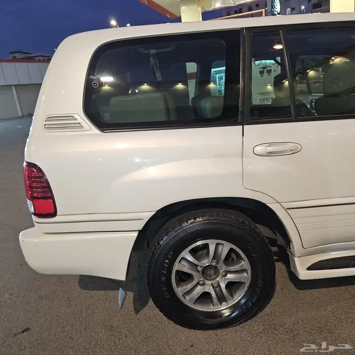 لكزس LX470 2007 فل كامل 3