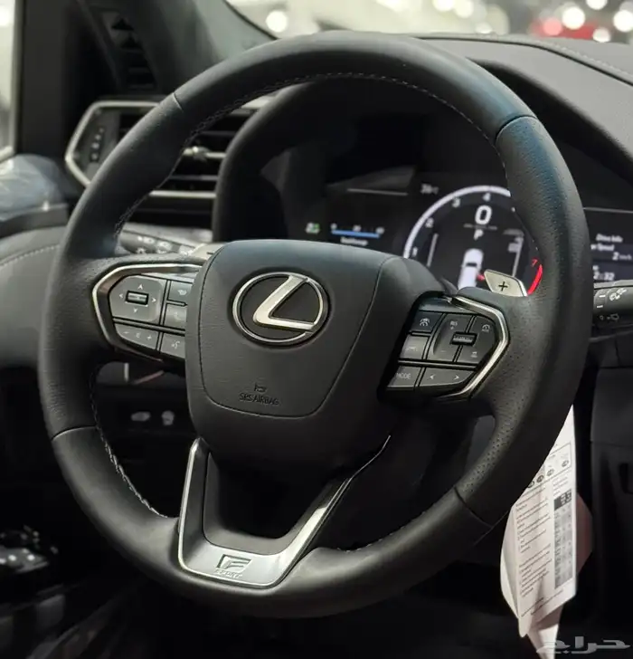 جيب لكزس LX 600 اف سبورت موديل 2025 فل كامل سعودي جديد 19