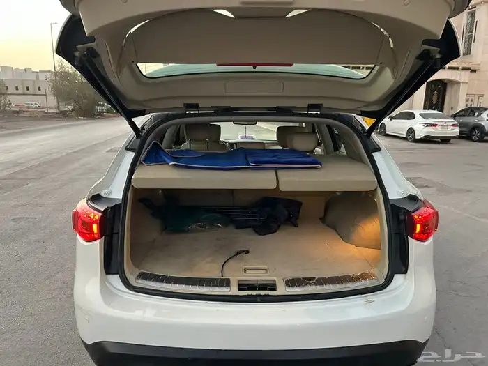 انفنيتي Qx70 7